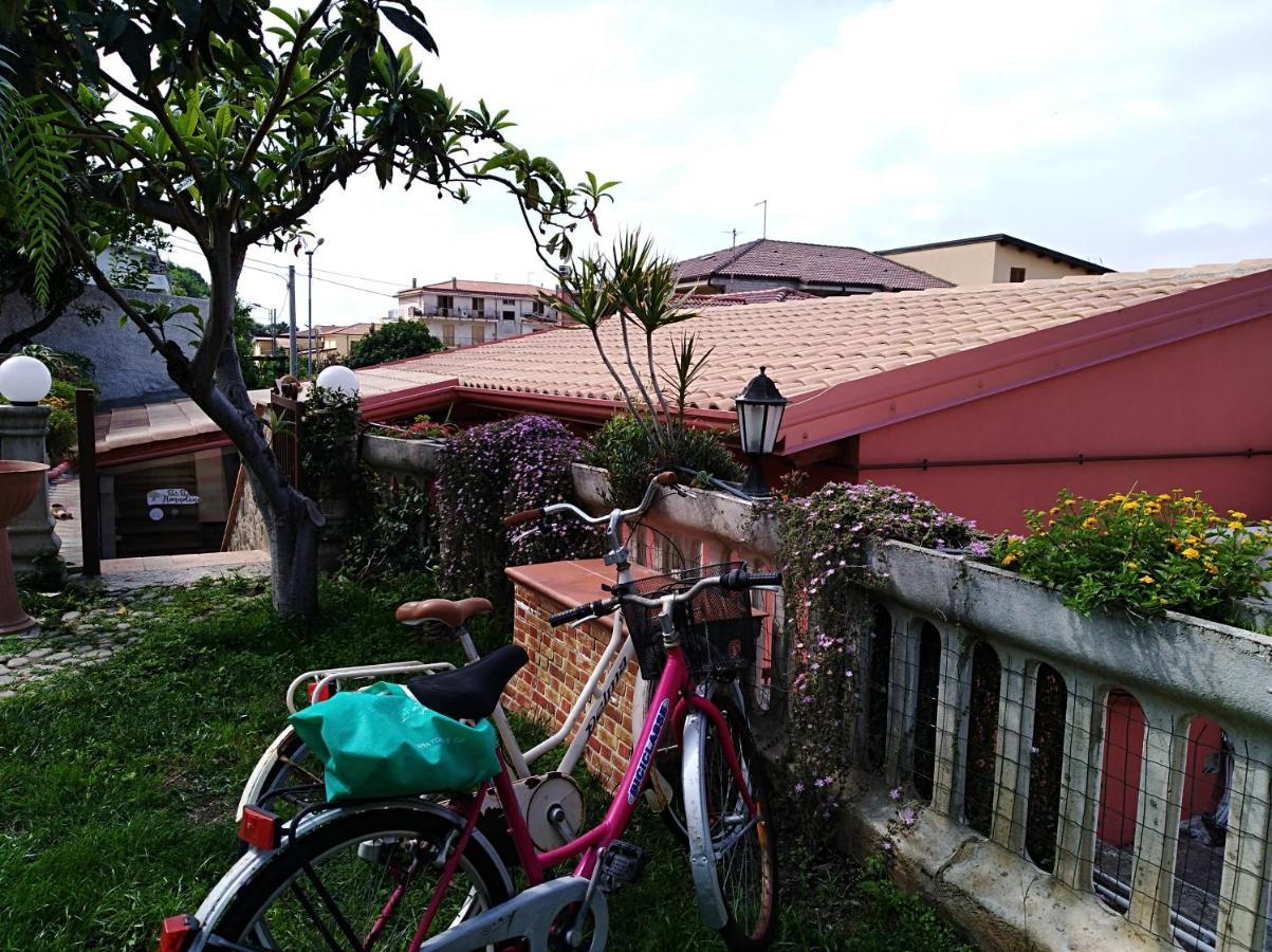 B&B Nonnotano โนเชราเตริเนเซ ภายนอก รูปภาพ